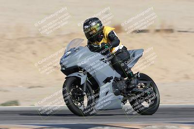 media/Nov-16-2025-Race Pace (Sun) [[8c5fa54630]]/Non Verified Riders (1st 20 Minutes)/2-Turn 10 (1010am)/